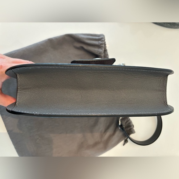 Alexander McQueen insignia purse - Picture 10 of 14